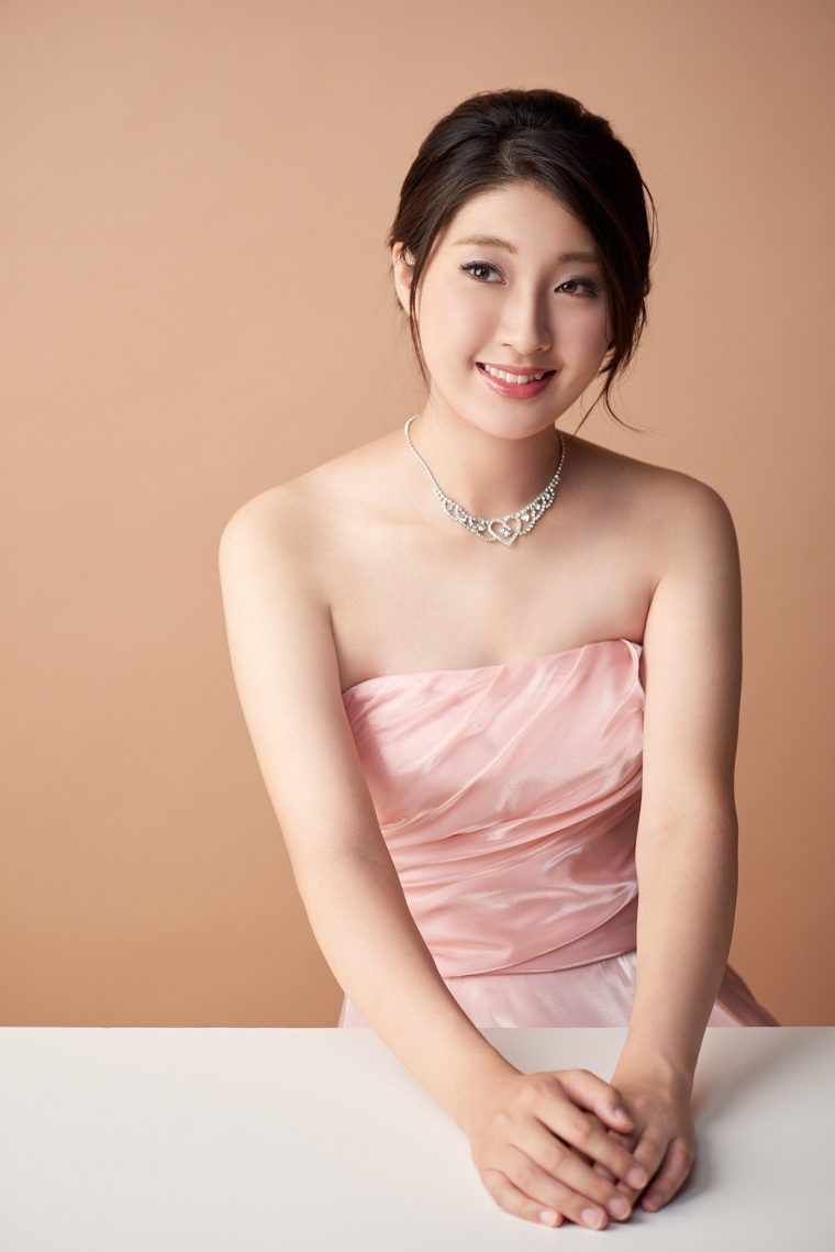 ピアノシューズ愛用ピアニスト 田母神夕南さん 追加しました | ピアノ