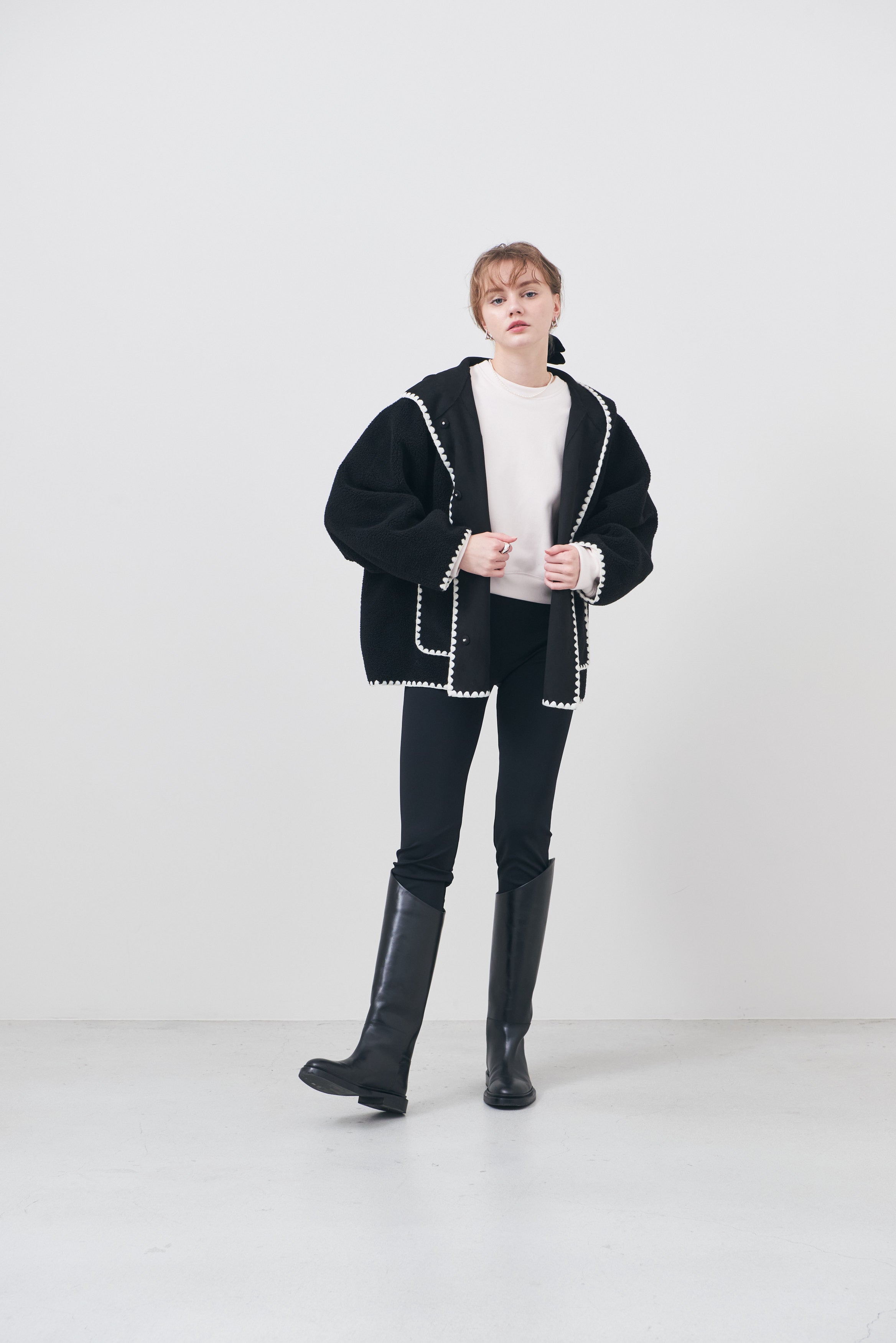 Scallop Boa Hoodie / Black – LIten.online