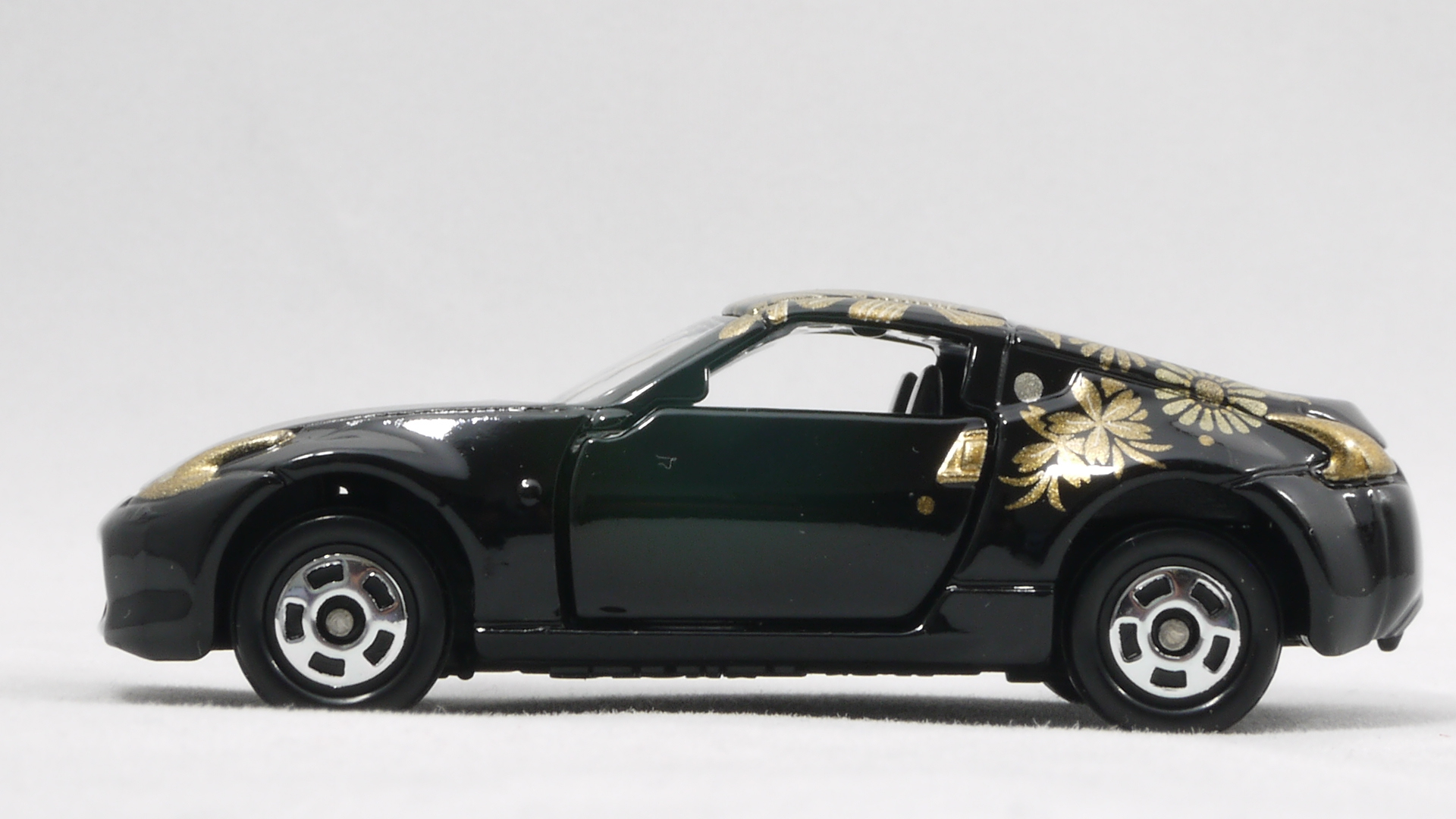 2010/12 トミカ No.040 日産 フェアレディZ 40周年記念 初春トミカ 黒