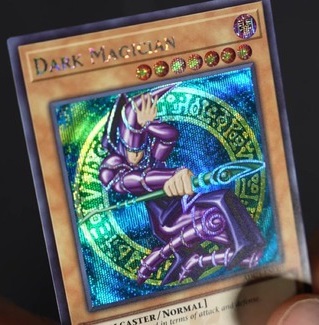 遊戯王 adidas ブラックマジシャン 未開封 ローダー発送 遊戯王 adidas