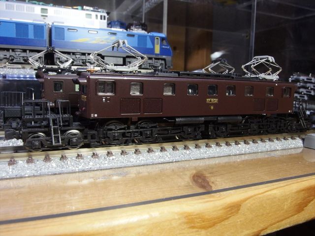 Nゲージ鉄道模型 マイクロエース製 EF18 32 旧型直流電気機関車