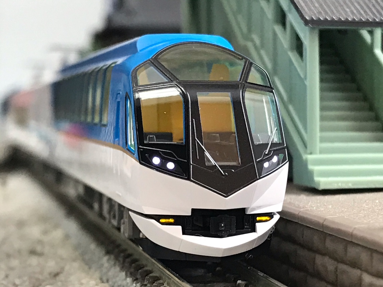 TOMIX 近鉄50000系「しまかぜ」 : なみとの風