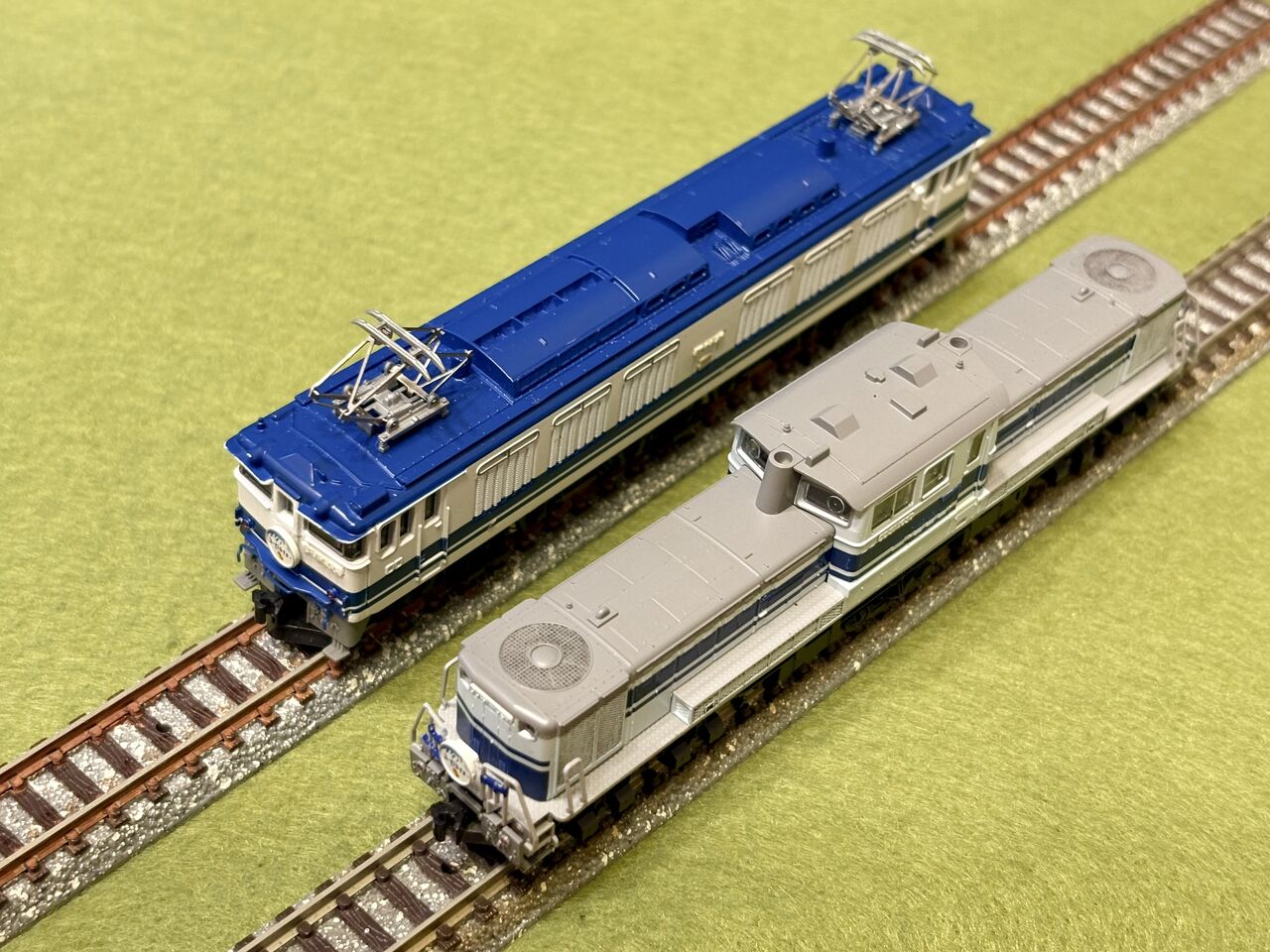 KATOとトミックスの「ユーロライナー機」を並べてみました。 : エヌゲ