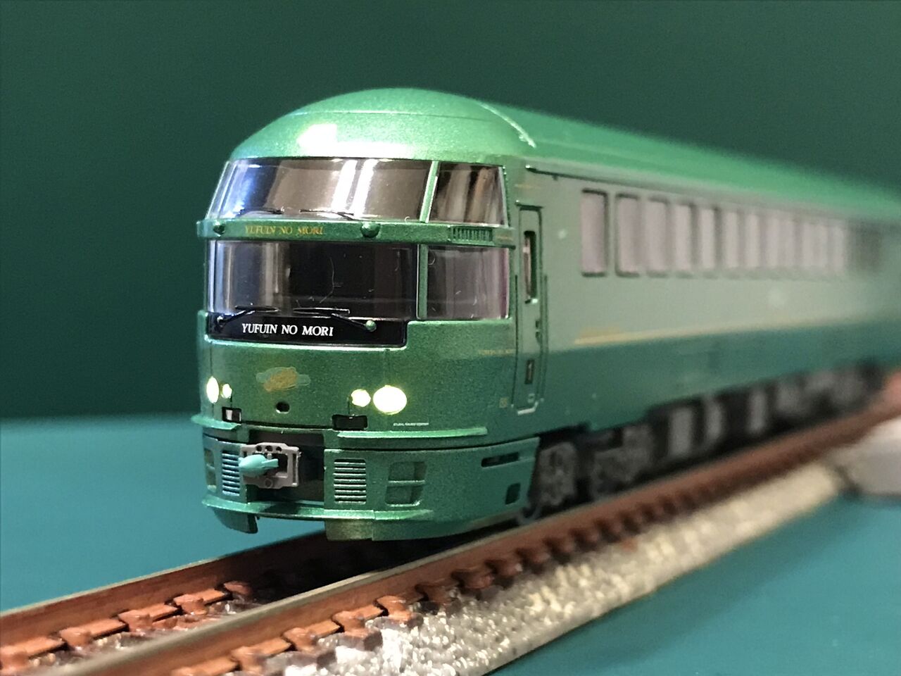 新規入線車両（マイクロエース キハ72形・ゆふいんの森） : エヌゲ道