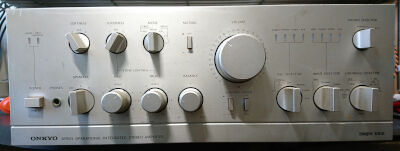 またまた意欲をそそられるONKYO A-810 : 音の牢獄