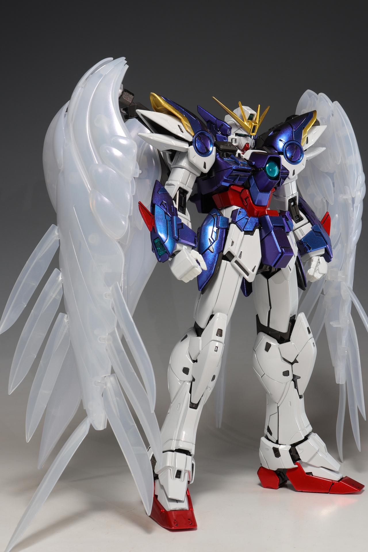 MG ウイングガンダムゼロ EW Ver.Ka チタニウムフィニッシュ（＋クリア