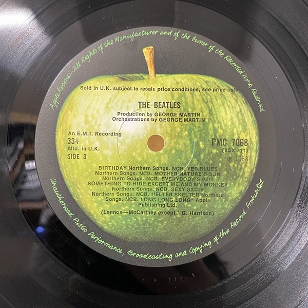 中古】プレス・ミステリー!? CD面が訳アリ「1G」、THE BEATLES『WHITE