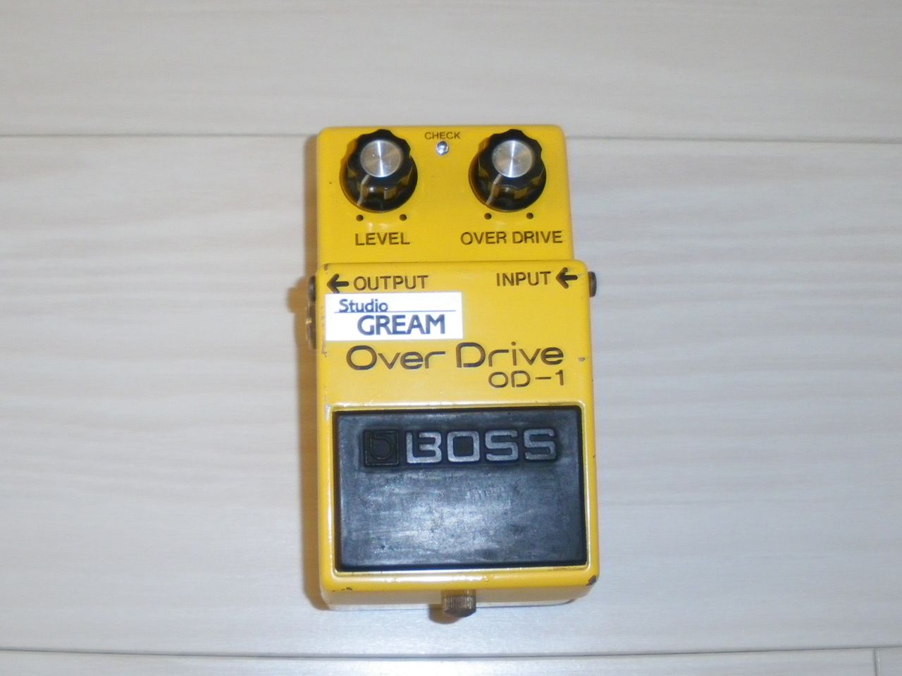 自作BOSS OD-1クアッド/μPC4741仕様/黄/9〜18V電源対応 自作BOSS OD-1