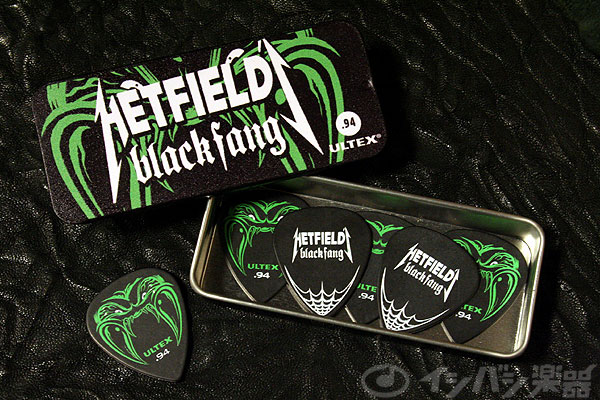 ジェイムズ・ヘットフィールドモデルのギターピックのデザインが秀逸な