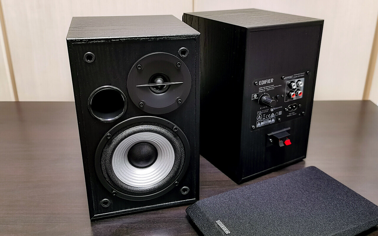 EDIFIER R990BT」 RCA×2＋Bluetooth5.4対応、リビングでもデスクトップ