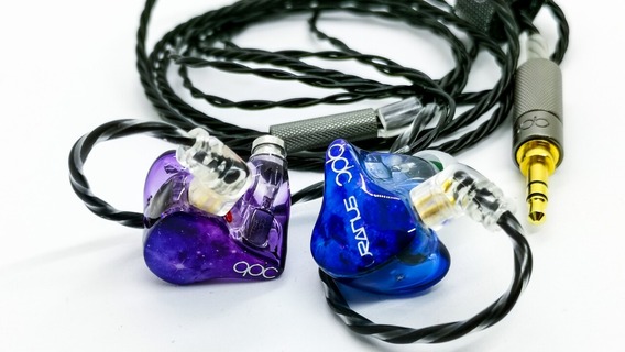 qdc Uranus」 圧倒的な美しさとバランスが良く心地良いサウンド。3万円