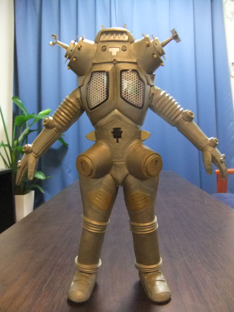 第7話 キングジョー : 怪獣部屋のストーリー