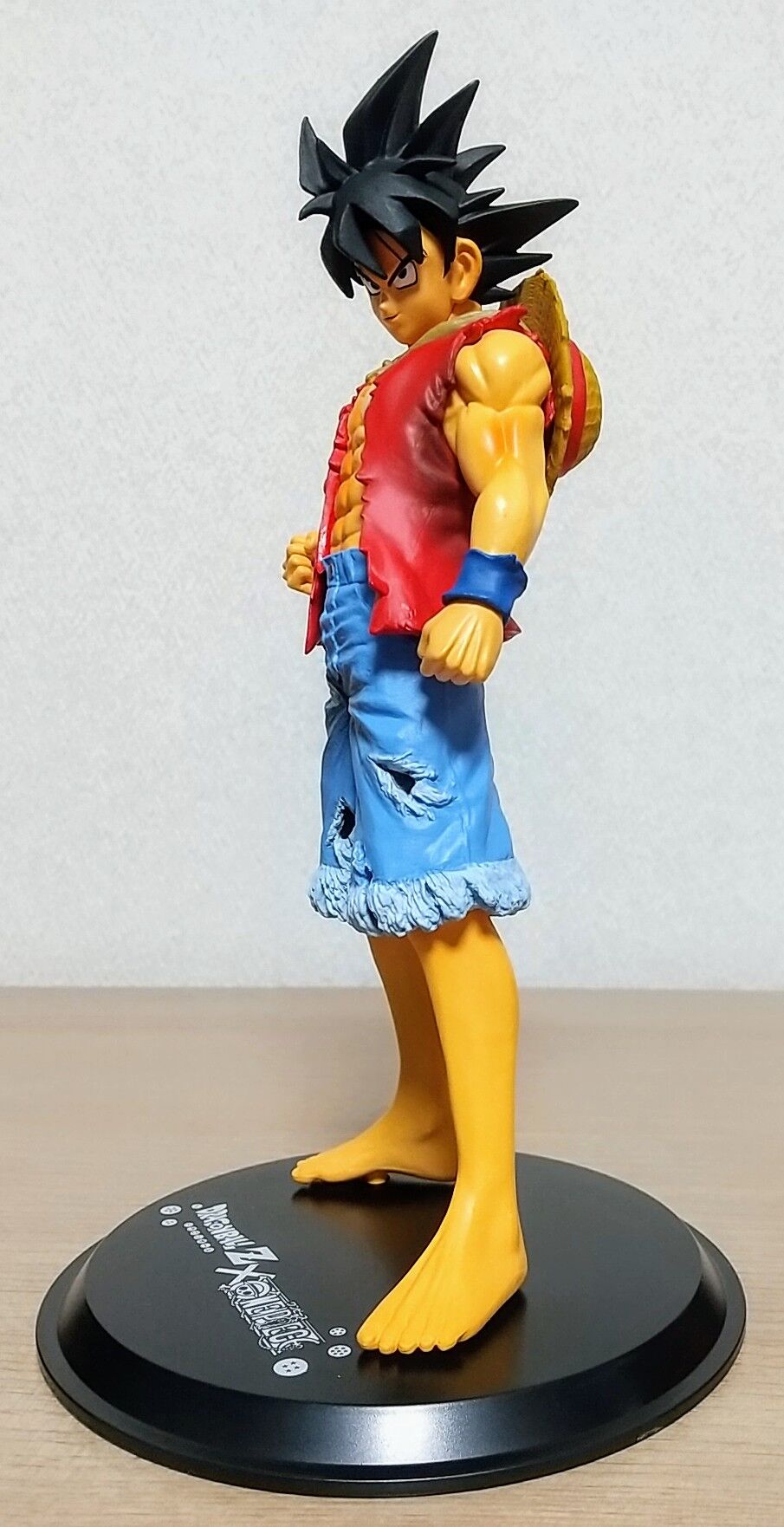 ジャンプ2大タイトルのコラボフィギュア】ドラゴンボールZ×ワンピース