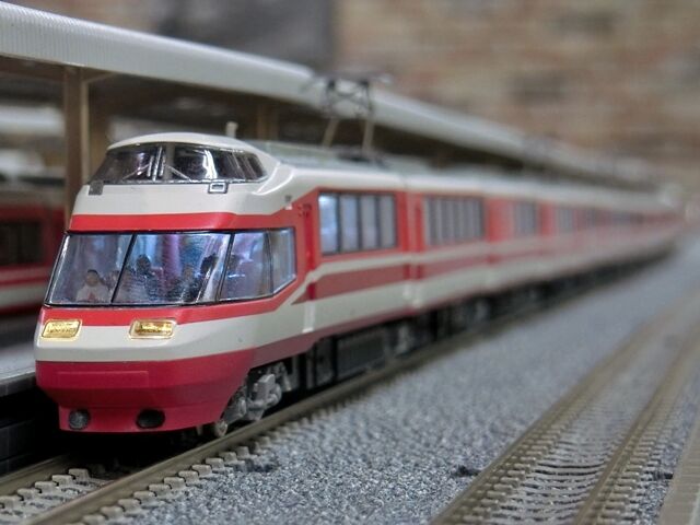 TOMIX 小田急ロマンスカー10000形｢HiSE｣ : 横浜西部急行の備忘録2