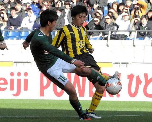 青森山田 vs 前橋育英 着用スパイクデータ 【第95回全国高校サッカー