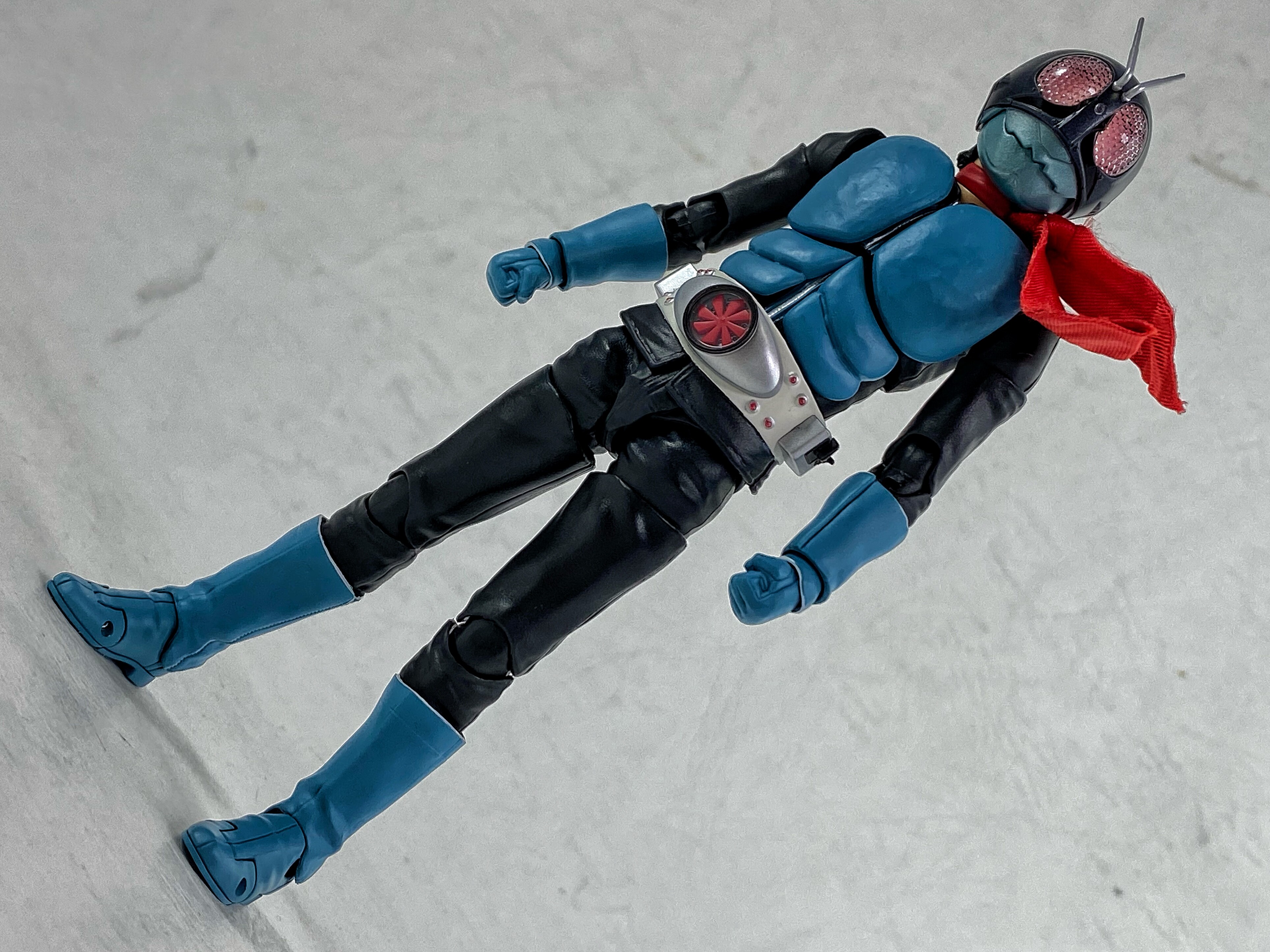 S.H.Figuarts(真骨彫製法) 仮面ライダー旧1号 レビュー : えるけーえぬ