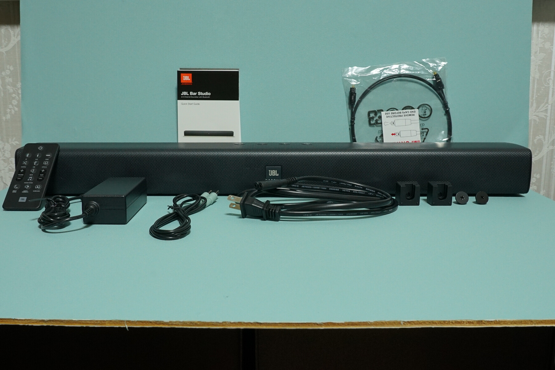 サウンドバー JBL Bar Studio 2.0ch ホームシアターシステム を購入