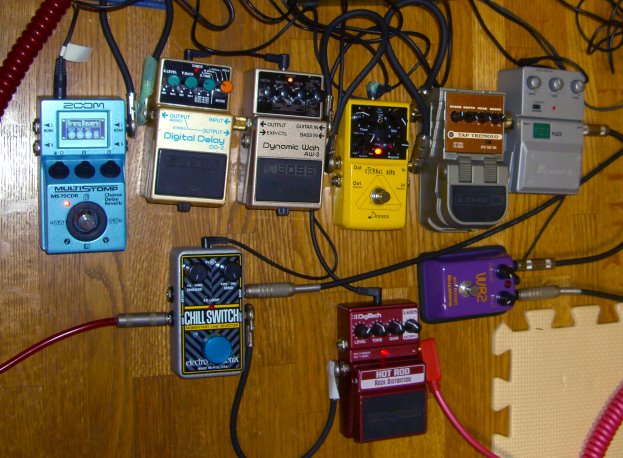 これはオモロイ electro-harmonix CHILL SWITCH : 約17年ぶりにギター