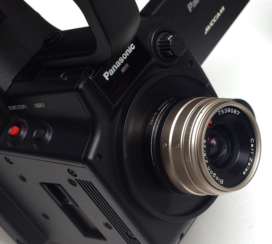 マイクロ－フォーサーズ動画専用機パナソニックAG-AF105にマウント