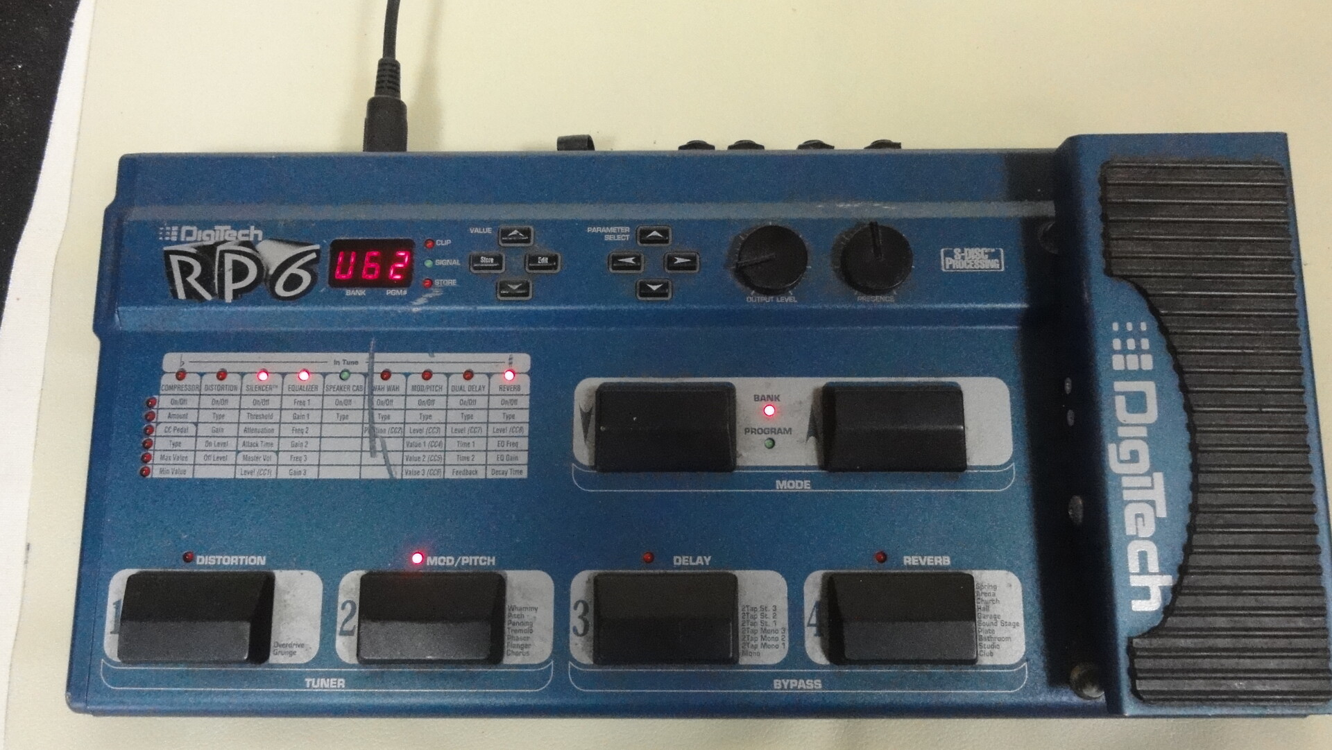 麗しきハイブリッド世代のマルチエフェクター達外伝⑧ DigiTech RP-6