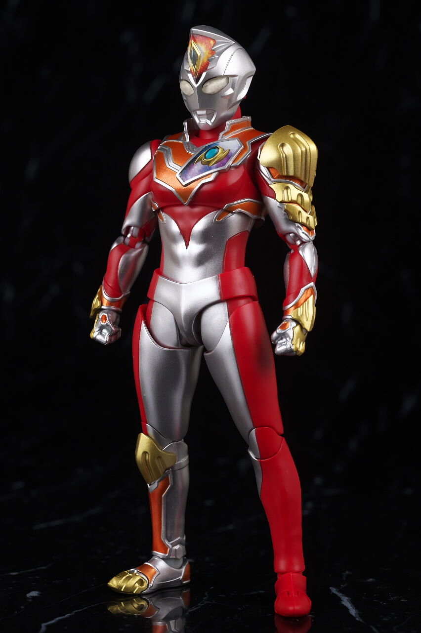 S.H.フィギュアーツ ウルトラマンデッカー ストロングタイプ レビュー