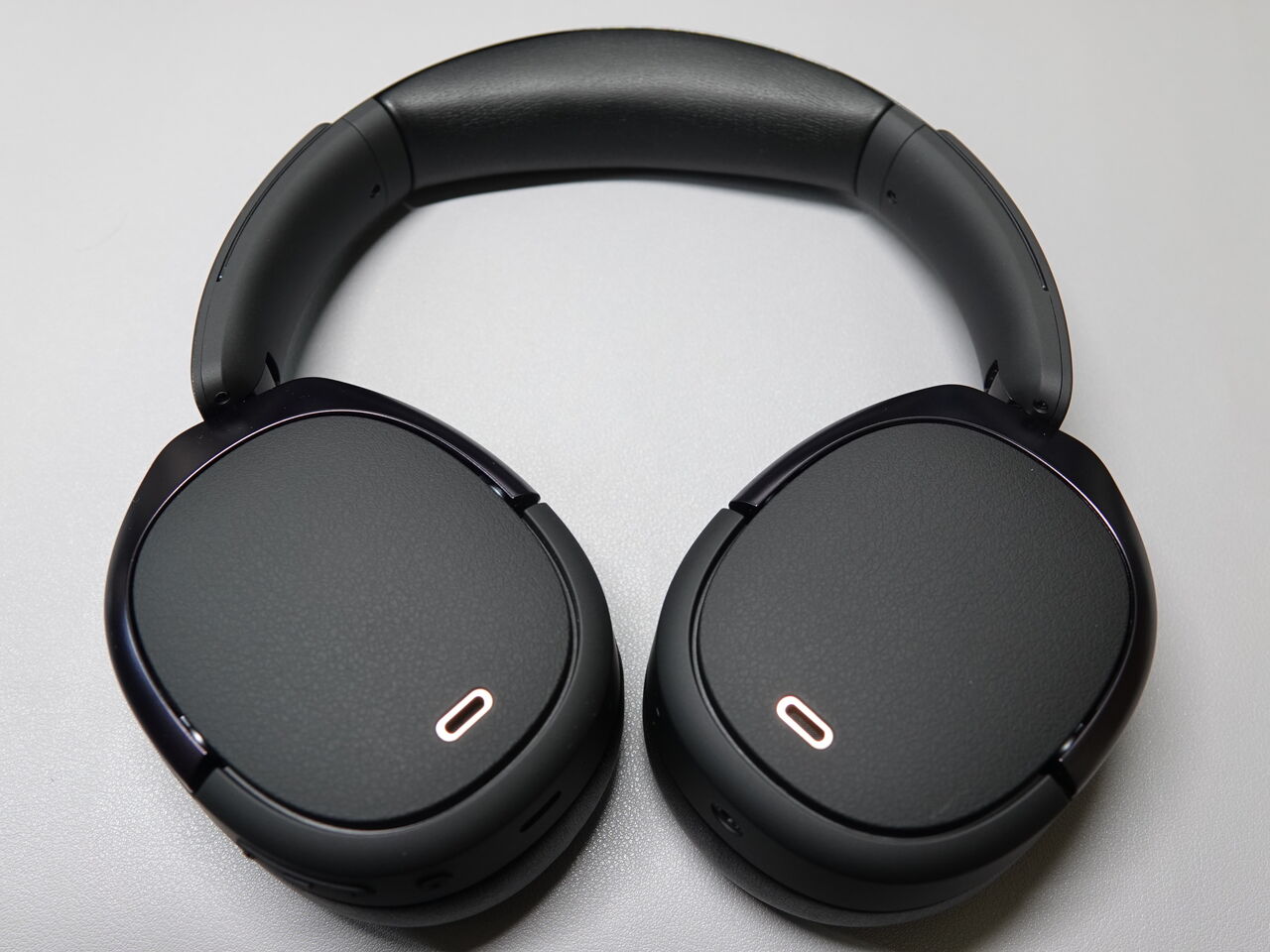 Edifier WH950NBのレビュー ノイキャンが素晴らしい、音も結構良くて