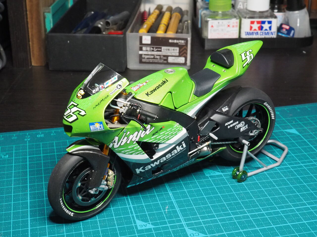 作る タミヤ KAWASAKI Ninja ZX-RR 1/12「その15 完成・・・とトラブル