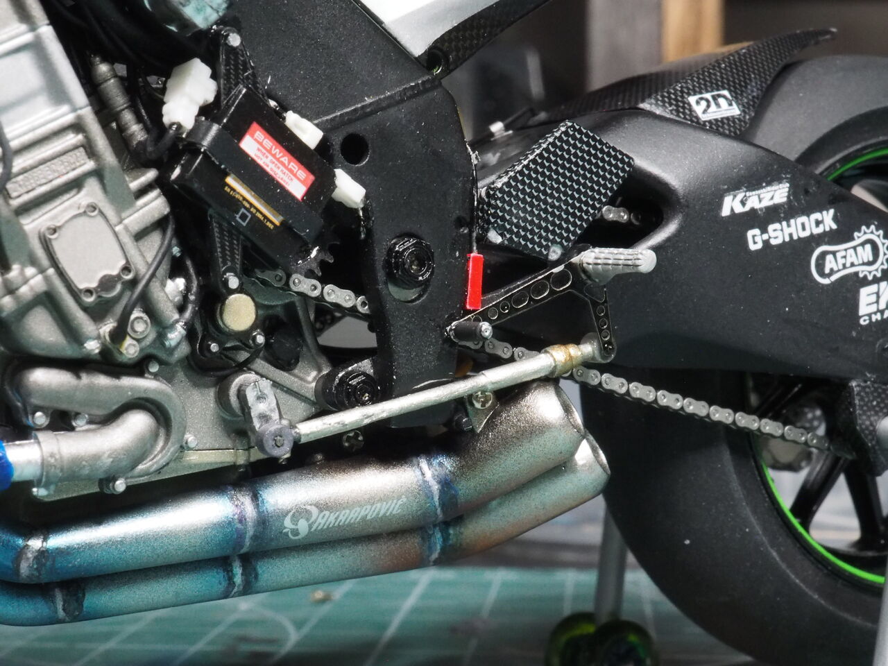 作る タミヤ KAWASAKI Ninja ZX-RR 1/12「その15 完成・・・とトラブル