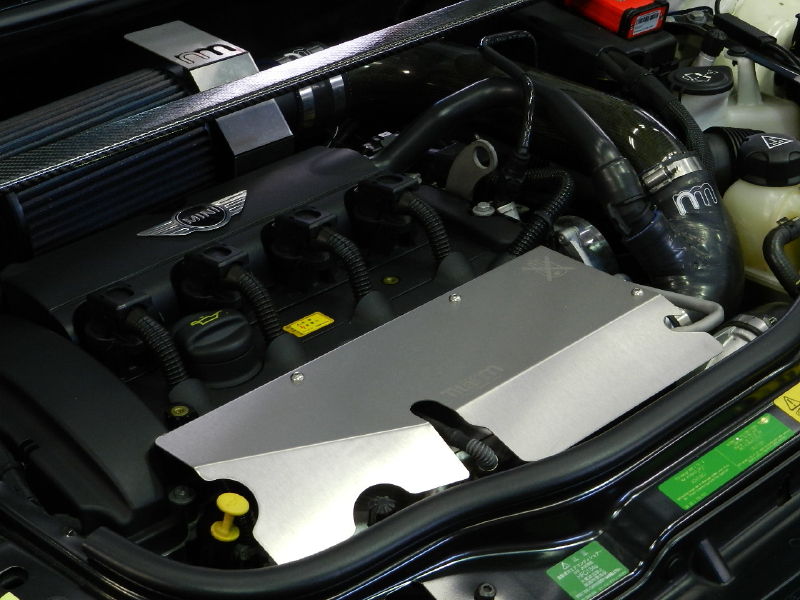MINI R56 Cooper S × NM Engineering Heat Shield & Scoop Saver