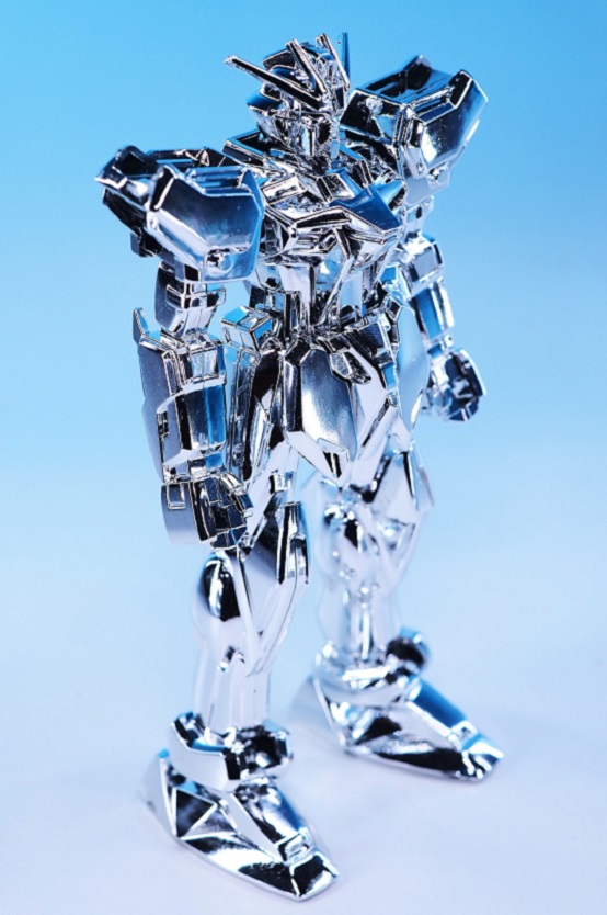 1/144 ストライクガンダム シルバーメッキヴァージョン レビュー