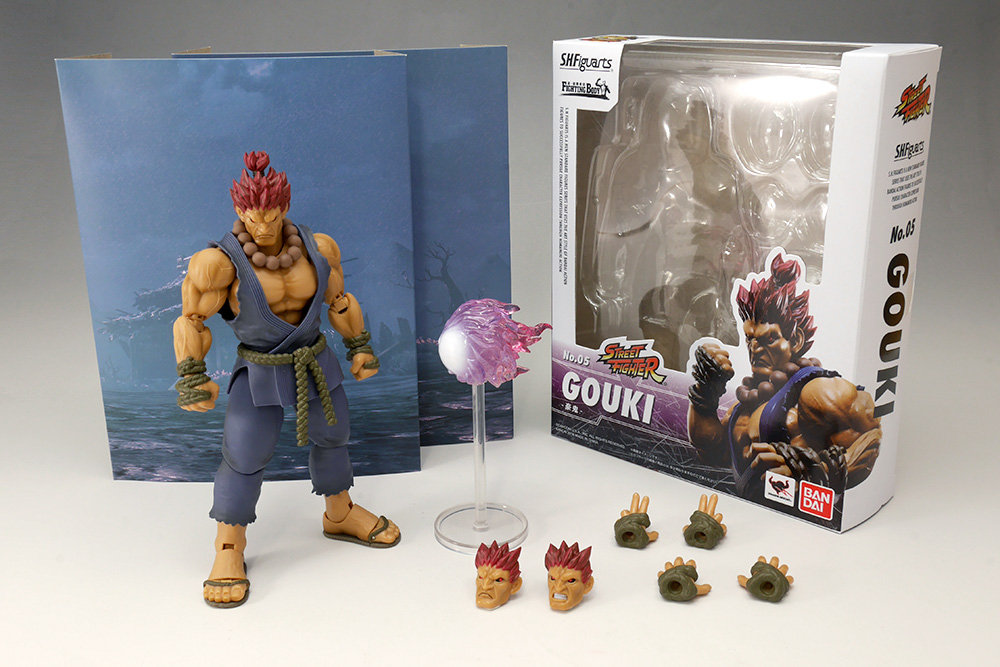 拳を極めし者」、見参…… ストリートファイター「S.H.Figuarts 豪鬼