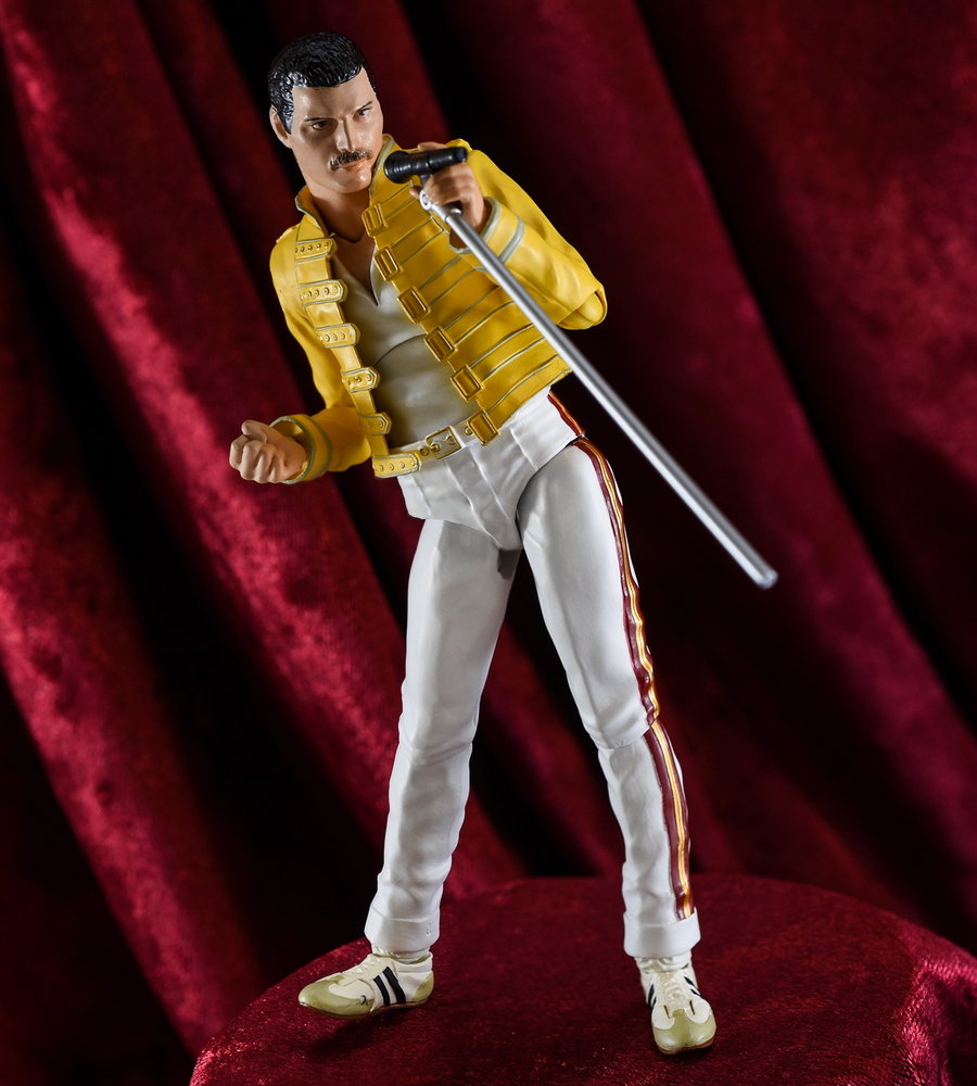 伝説は終わらない―「S.H.Figuarts フレディ・マーキュリー」8月再販