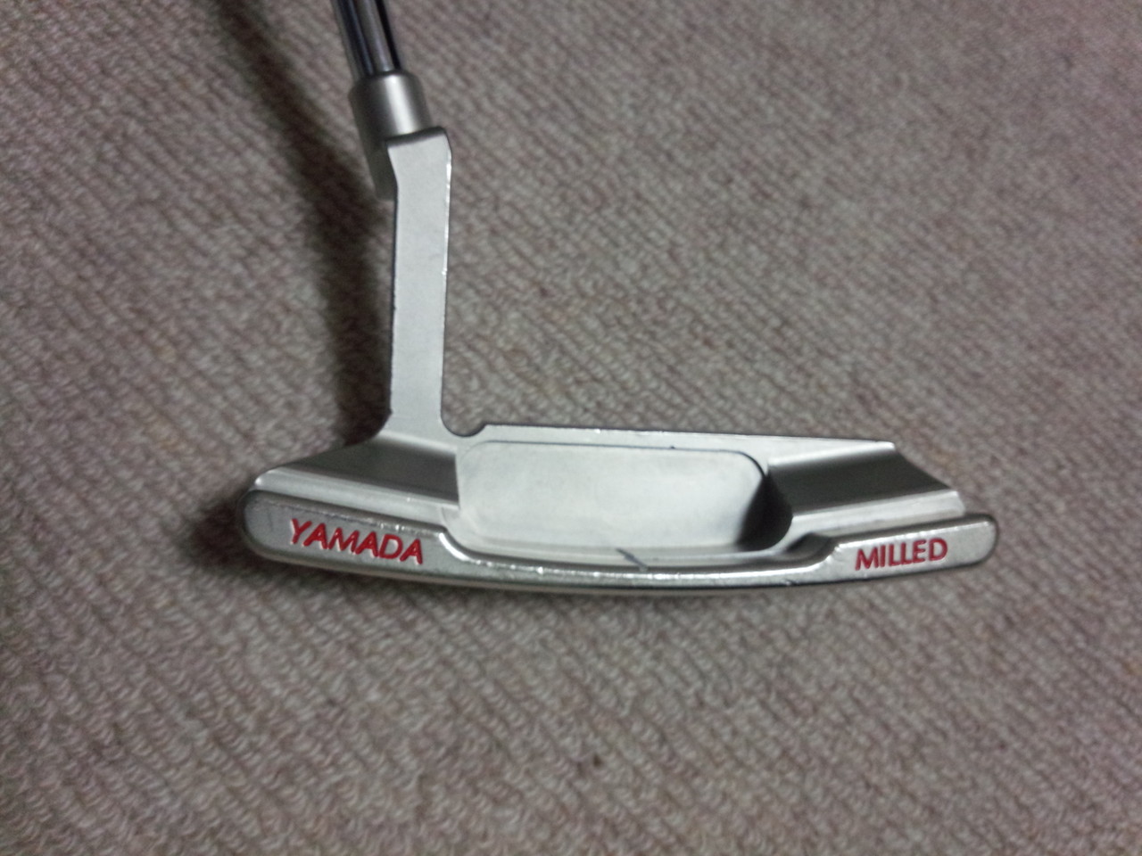 PT【山田パターエンペラーⅡ】重厚かつ精密な造りの話題のミルドパター