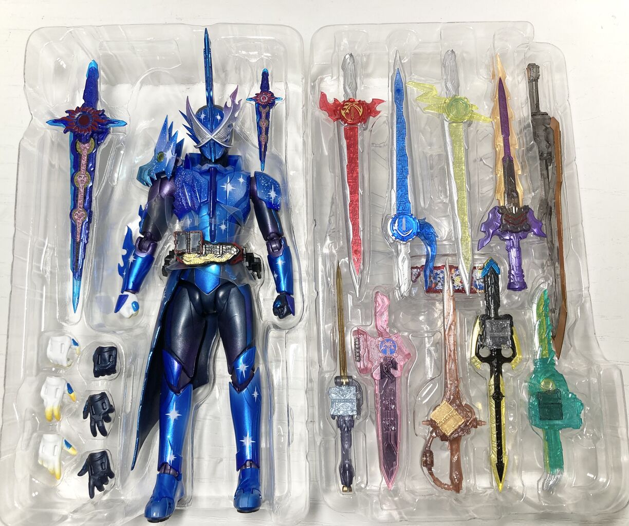 S.H.Figuarts 仮面ライダークロスセイバー + 聖剣10本セット レビュー