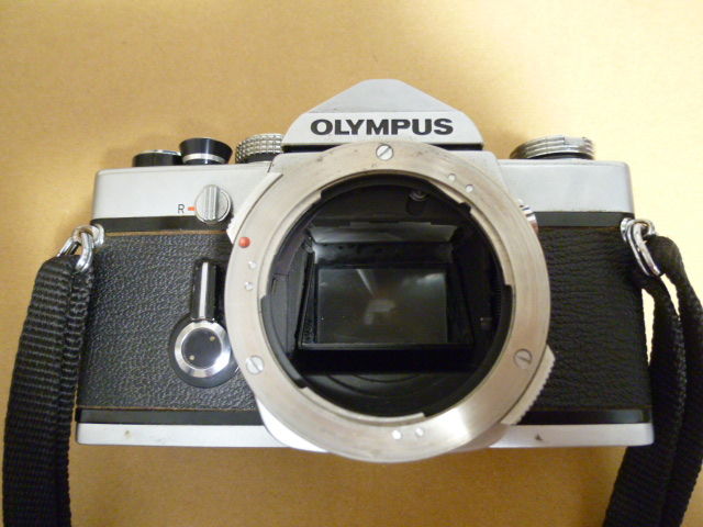 フィルム一眼】OLYMPUS M-1は貴重な初期ロットだった！ : ヘンリー3世