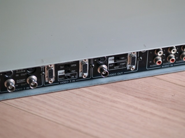 SONY DSC-1024（デジタルスキャンコンバーター） : 小さいって事は・・・