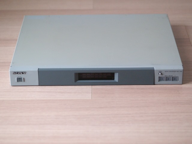 SONY DSC-1024（デジタルスキャンコンバーター） : 小さいって事は・・・