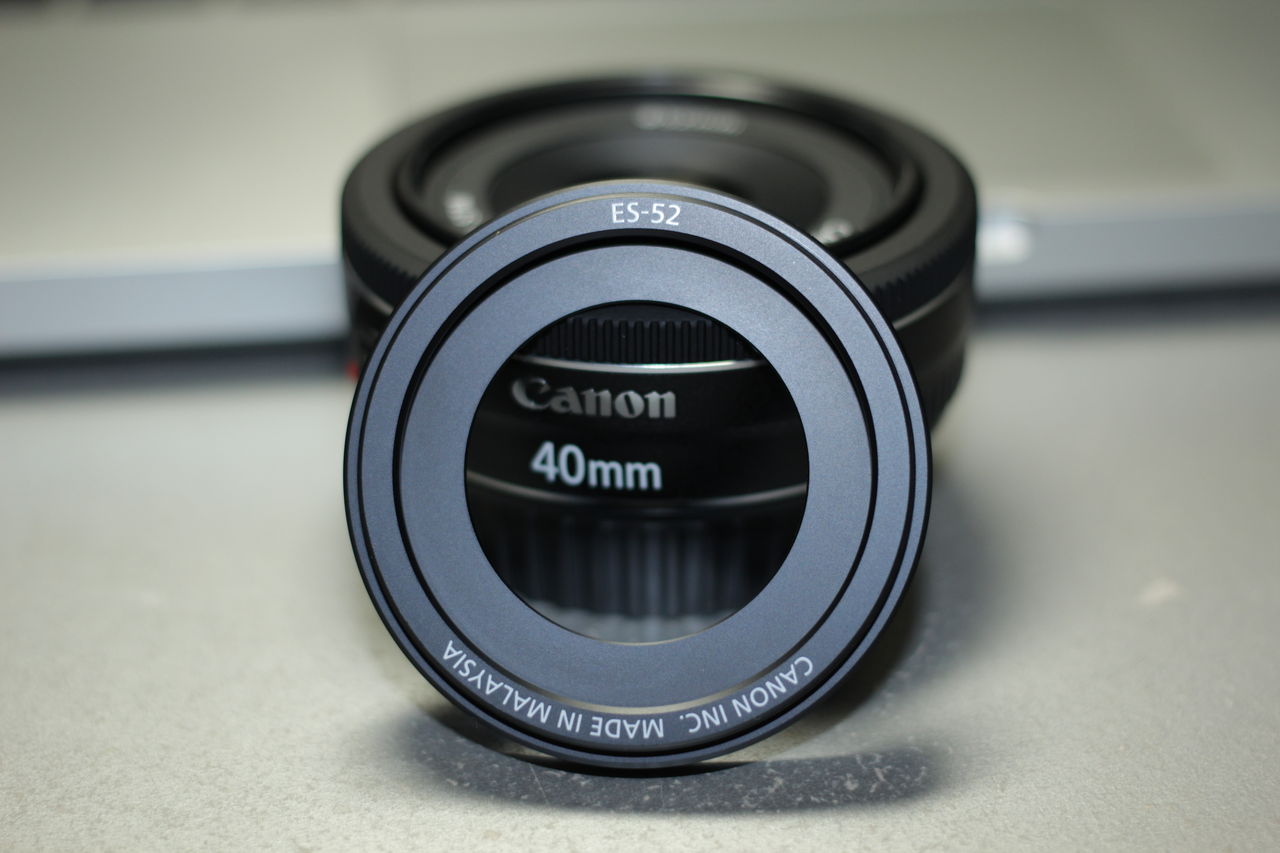 Canon EF 40mm F2.8 STM フード付き 価格.com - 『昔の50mm用金属製