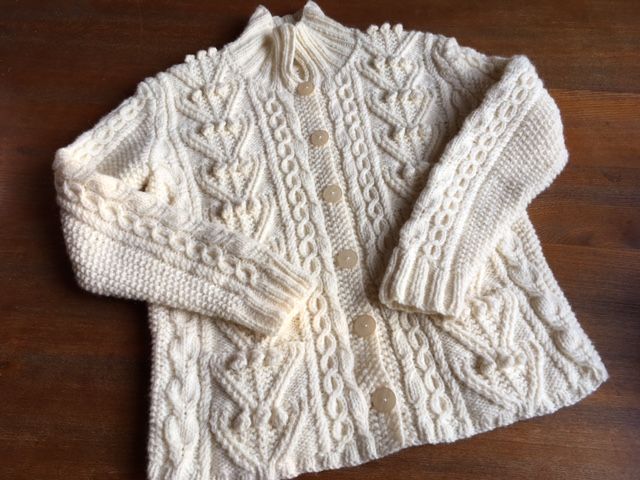 三國万里子さんのAran Cardigan : Le Roman de Rose 別館