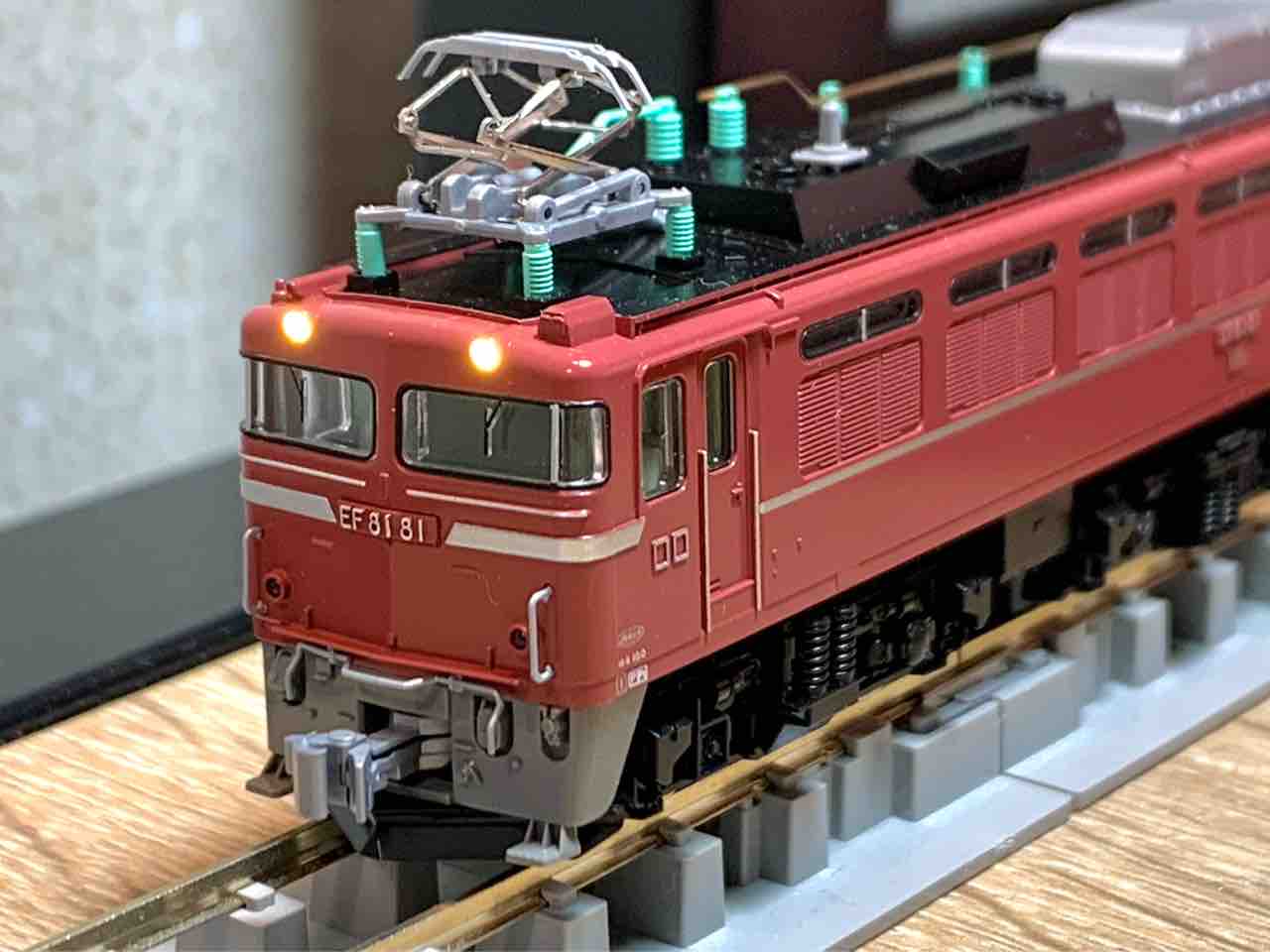 KATO EF81-81 お召塗装機(JR仕様) レビュー - れいるのおと