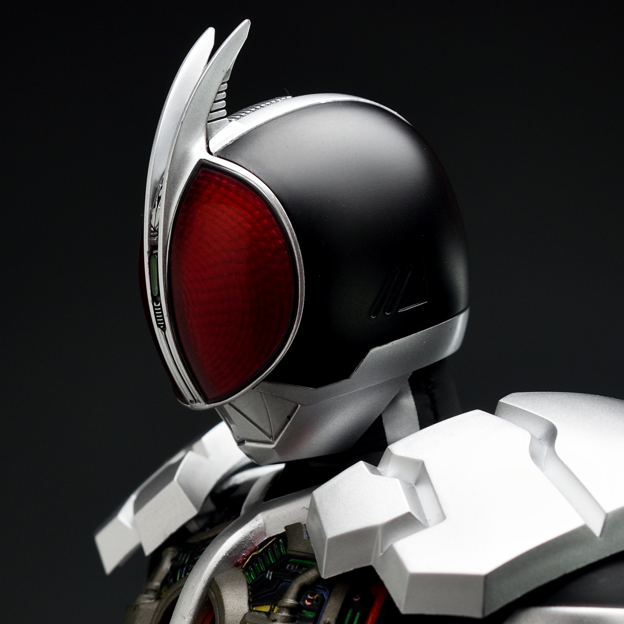 メディコム・トイ RAH DX 仮面ライダーファイズ アクセルフォーム Ver