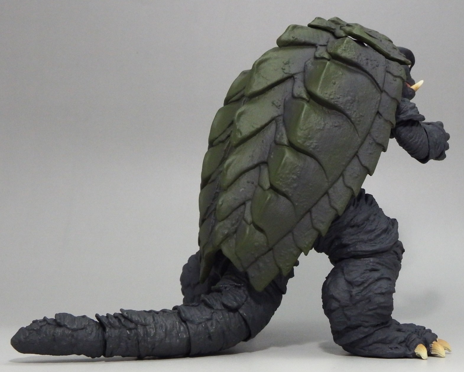 S.H.モンスターアーツ「ガメラ1995」 : 空想玩具シリーズ