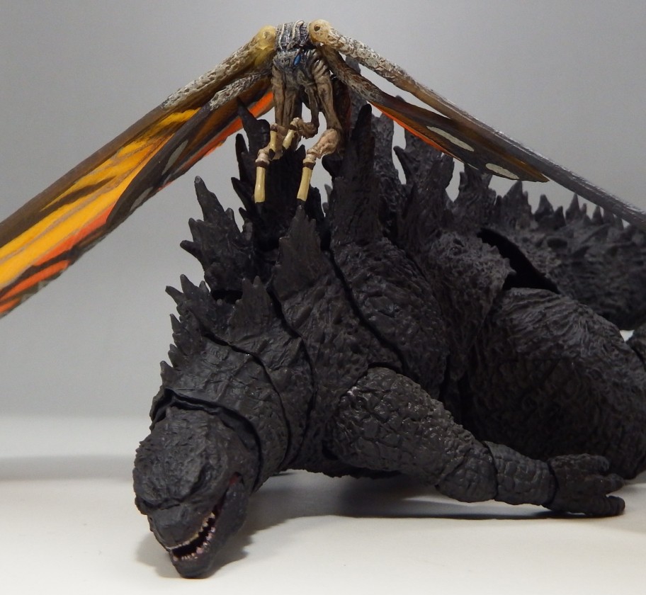 NECA「モスラ2019」 : 空想玩具シリーズ