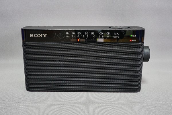 SONY ワイドFM/AMラジオ ICF-306 レビュー : 趣味の「写真、DIY