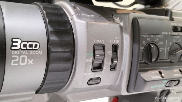 1996/平成8/SONY/DCR-VX9000/DV/VX1000ベースの肩乗せ機/DVフルサイズ