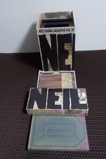 Disc Review: Neil Young Archives Vol.III 1976-1987 : 雑貨屋の広報
