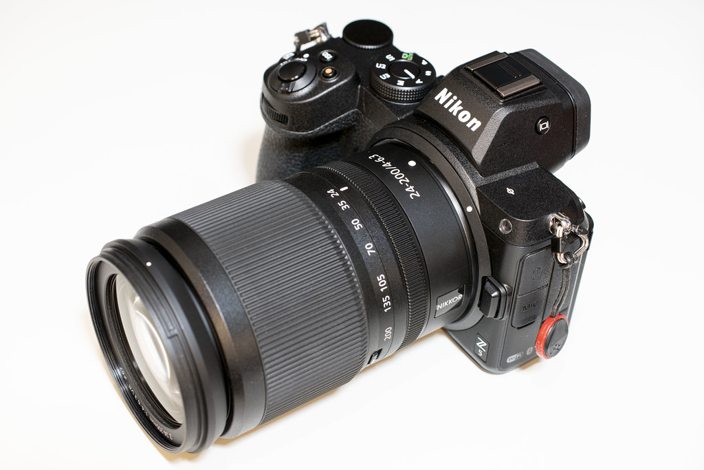 ニコンZマウント「NIKKOR Z 24-200mm f/4-6.3 VR」は軽くてシャープで
