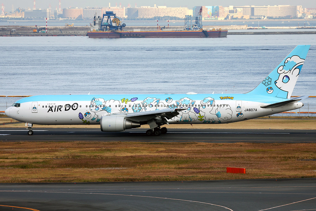 航空機・ヘリコプター Air DO B767-300 Rocon jet / Pokemon Air Do