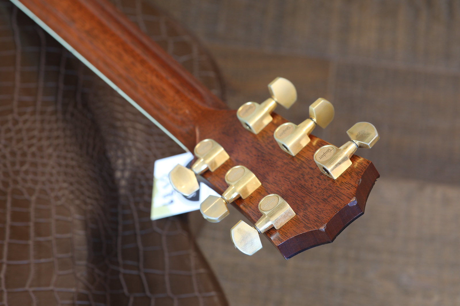 2006 Taylor GS Series Acoustic Guitar Rosewood & Cedar + OHSC