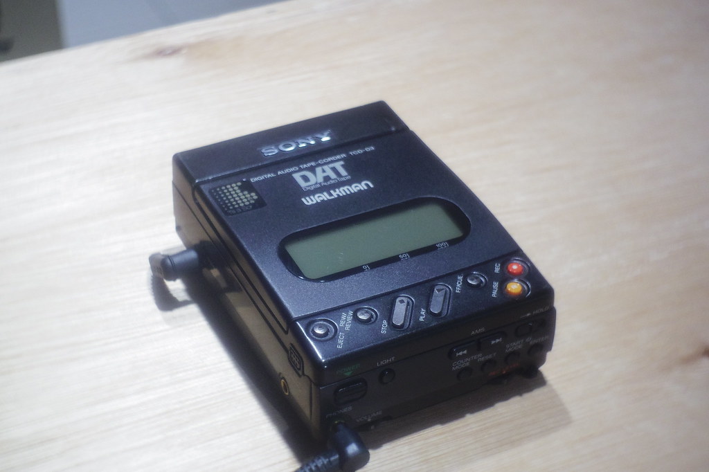 レンズ沼259本目】DマウントZUNOW CINE 13mm F1.9, PENTAX Q10